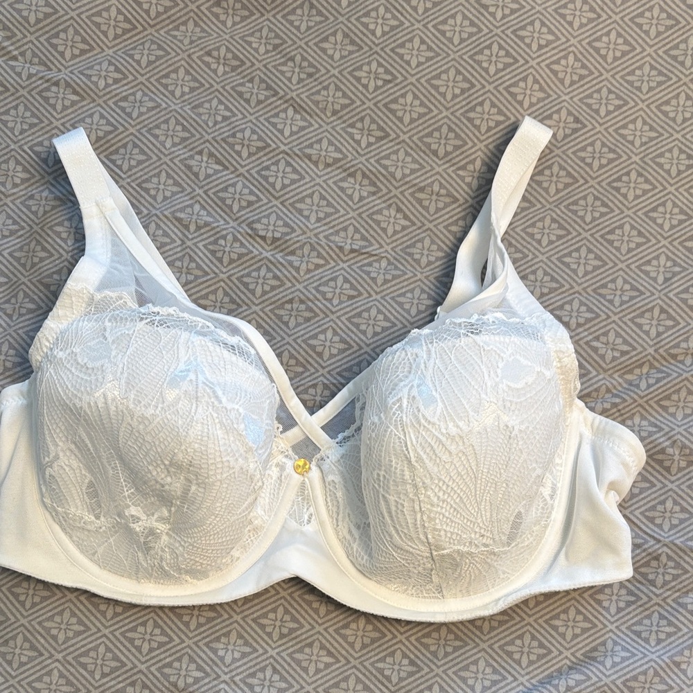Understance 40DD UOO840004 crème white bra NWOT
